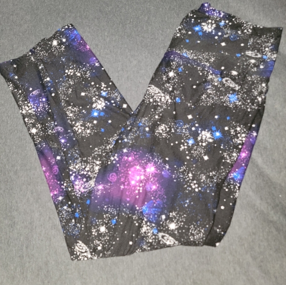 Galaxy Print Full Length Leggings - XL - Picture 6 of 6